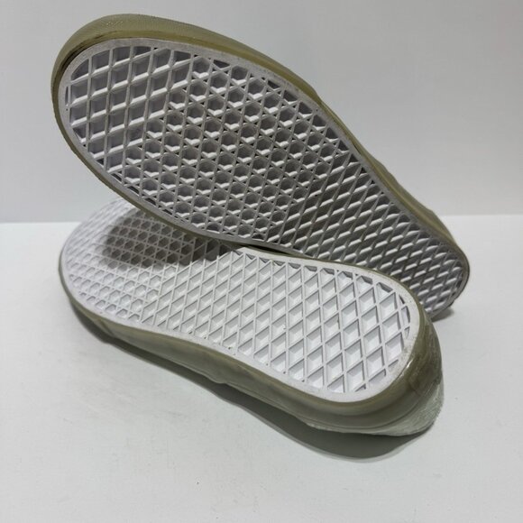 Vans Mens Slip On Sneakers Size 11 M main image 4